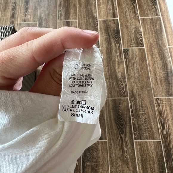 Love In Dress - Picture 4 of 4